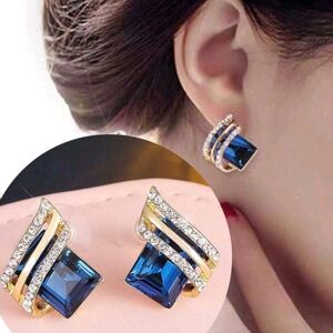 Glamorous Zinc Alloy Rhinestone Decor Stud Blue and Gold Crystal Earrings